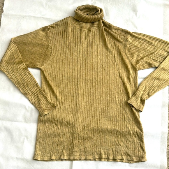 Neiman Marcus Sweaters - Neiman Marcus gold turtle neck top